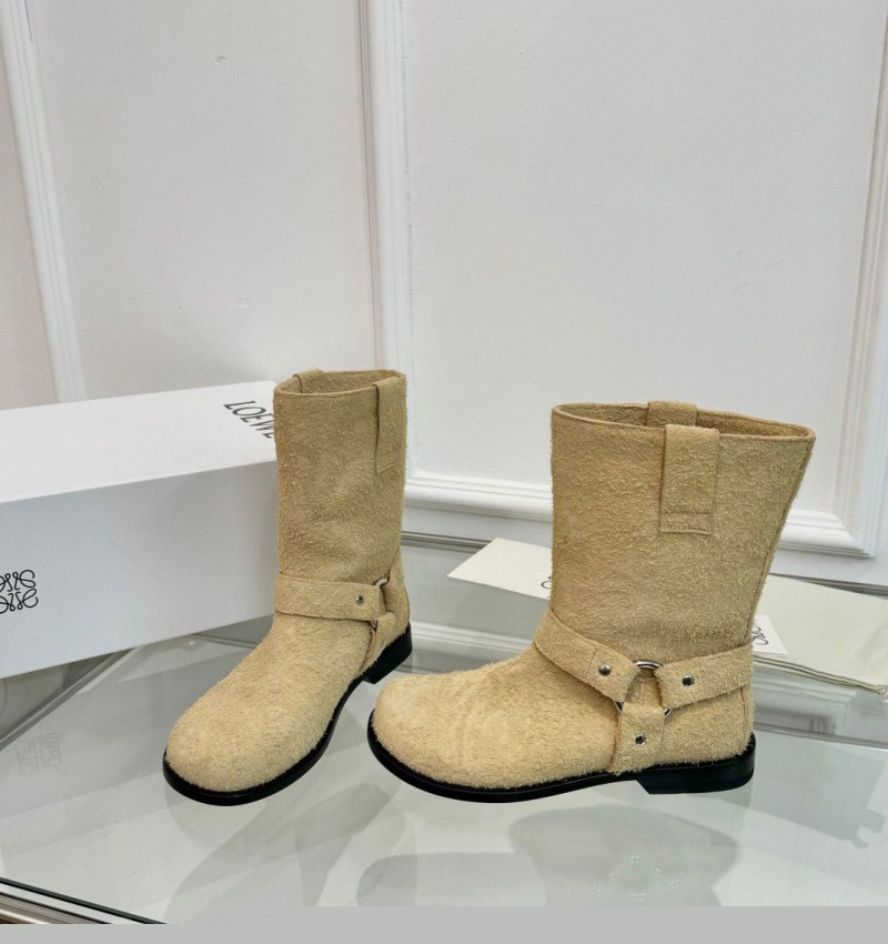 l*ew* boots